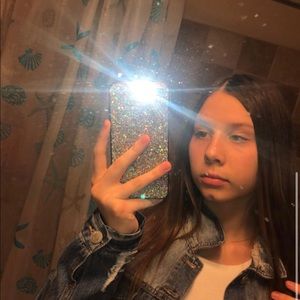 Meet your Posher, Sami